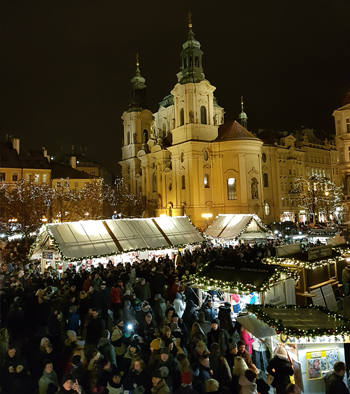 vanocni-trhy-praha-staromestske-namesti2